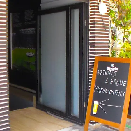 Konukevi Klaudia Notopen *