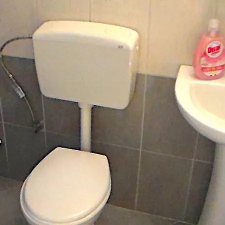 Klaudia Notopen Konukevi