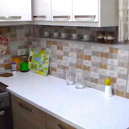 Klaudia Notopen Saranda